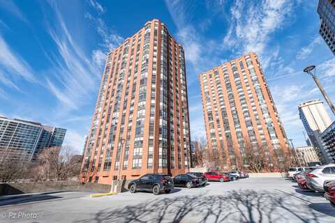 901 S Plymouth Court, Chicago, IL 60605