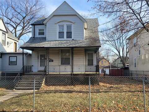 719 N Pine Avenue, Chicago, IL 60644