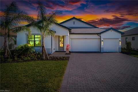 21079 Hallandale, ESTERO, FL 33928