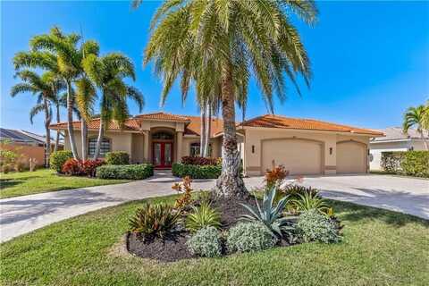 28424 Del Lago, BONITA SPRINGS, FL 34135