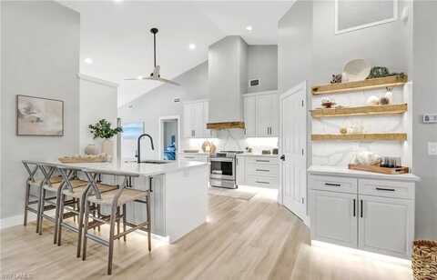 350 Henderson, MARCO ISLAND, FL 34145