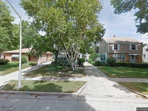 95Th, MILWAUKEE, WI 53227