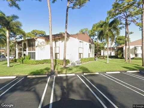Knotty Pine, GREENACRES, FL 33463