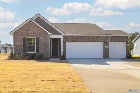 137 Jude Lane, Hazel Green, AL 35750