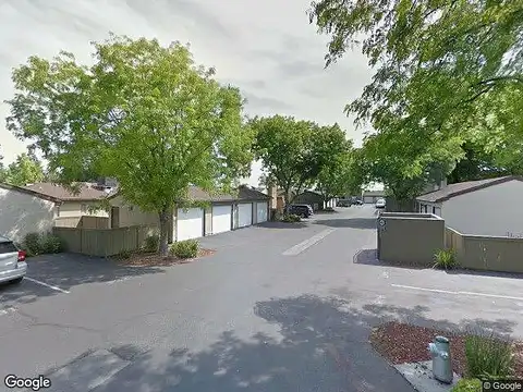 Lane, FRESNO, CA 93727