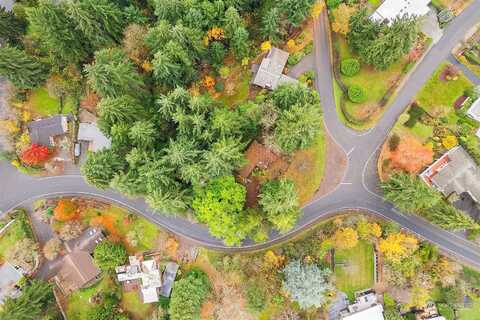 26Th, BELLEVUE, WA 98005