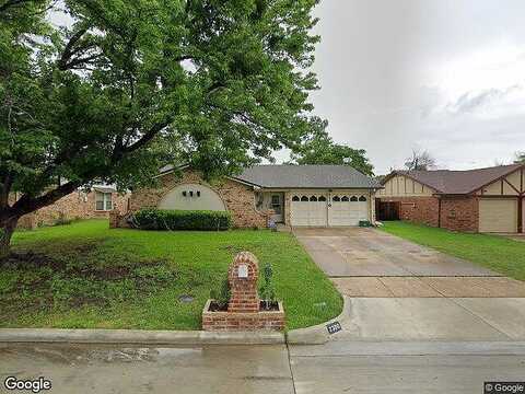 Lancaster, GRAND PRAIRIE, TX 75052