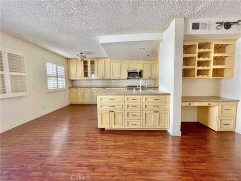 22287 Erwin Street, Woodland Hills, CA 91367