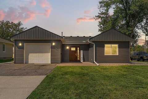 4Th, MONTGOMERY, MN 56069