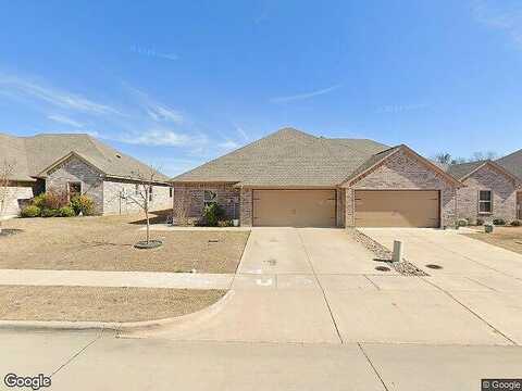 Landry, GRANBURY, TX 76049