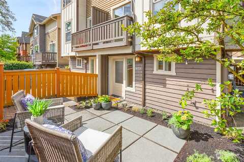 Greenwood, SEATTLE, WA 98103