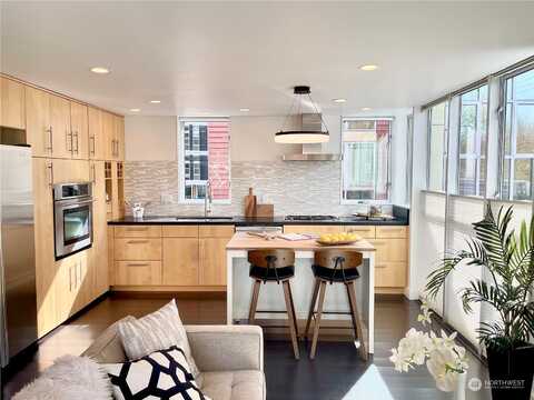 Phinney, SEATTLE, WA 98103