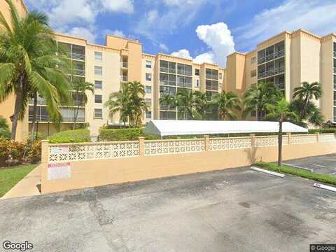 163Rd, NORTH MIAMI BEACH, FL 33160