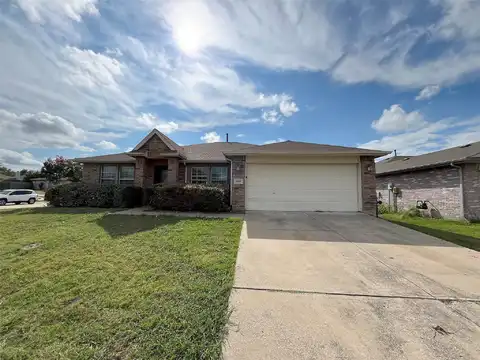 Medina, FORNEY, TX 75126