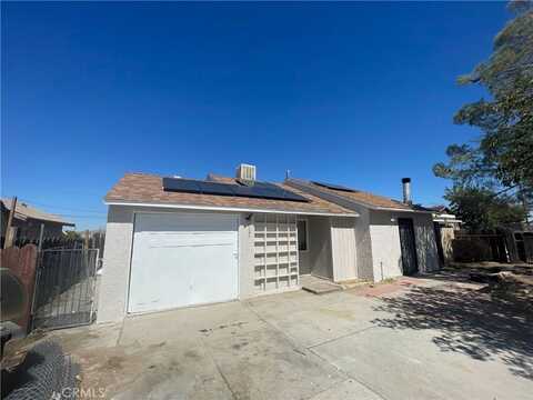 1221 Flora Street, Barstow, CA 92311