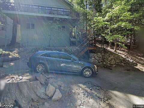 Canyon Dr, Lake Arrowhead, CA 92352