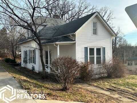 929 Russell Street, Ottumwa, IA 52501