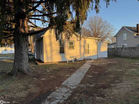 700 S 6Th Street, Fairfield, IA 52556