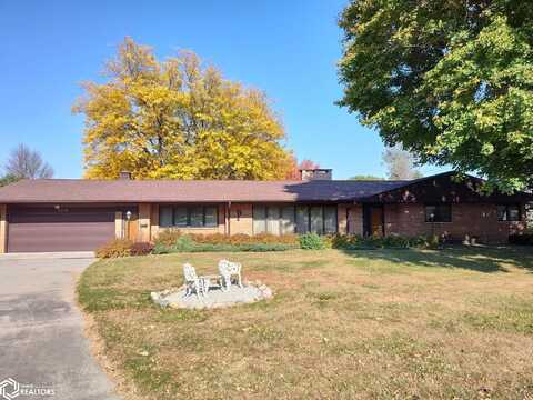 1628 Club View Drive, Hampton, IA 50441