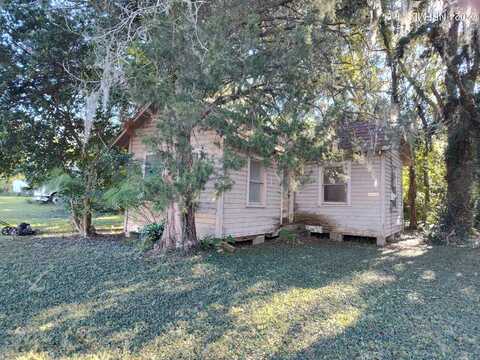 14523 NE WALDO Road, Waldo, FL 32694