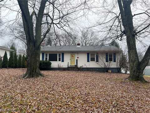 1352 Miller Avenue, Mogadore, OH 44260