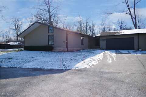 6931 Woodwalk Drive, Brecksville, OH 44141