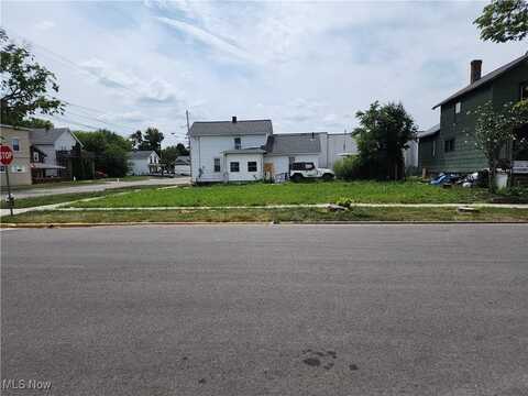 331 Perry Street, Sandusky, OH 44870