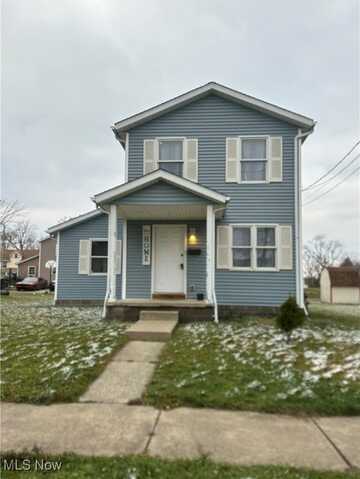 1229 5th Street NE, Canton, OH 44704