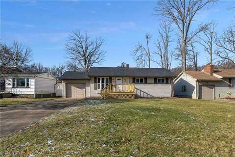 5240 Jeanne Lynn Avenue, Poland, OH 44514