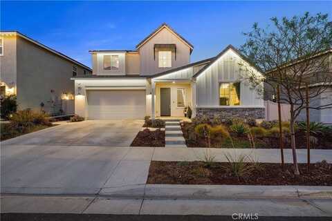 28516 Songbird Way, Saugus, CA 91350