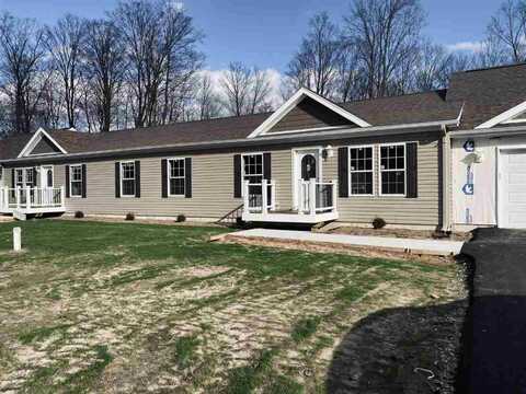 3895 Leslie, Petoskey, MI 49770