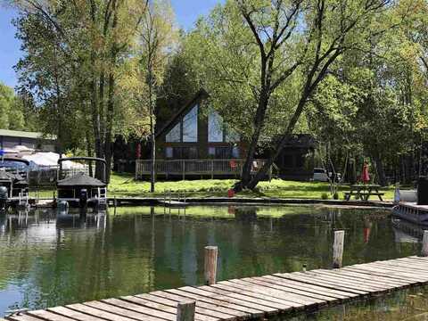 7838 Lagoon, Alanson, MI 49706