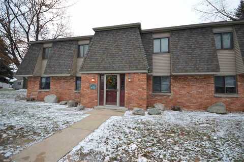 915 Robinson, Boyne City, MI 49712