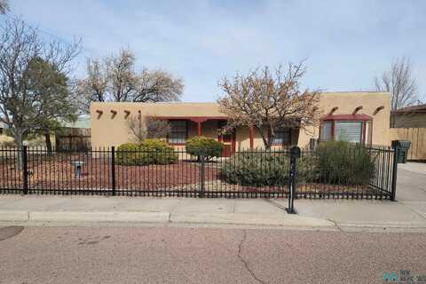 3607 Zia Drive, Gallup, NM 87301