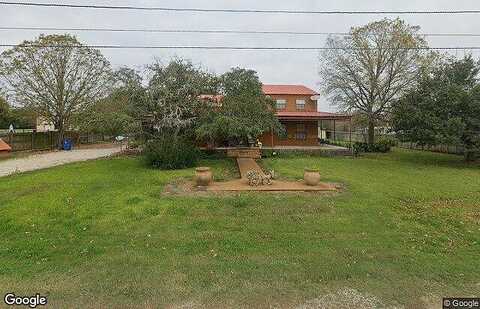 8Th, NIXON, TX 78140