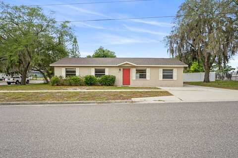 Court, TARPON SPRINGS, FL 34689