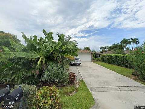 Flame Vine, NAPLES, FL 34110