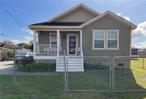 494 CAROLYN Drive, Destrehan, LA 70047