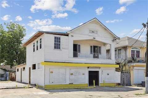 2033 DESIRE Street, New Orleans, LA 70117