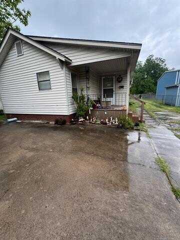 109 N Sherman Avenue, Okmulgee, OK 74447