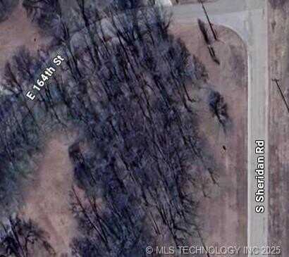 6418 E 164th Street S, Bixby, OK 74008