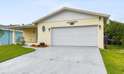 1St, REDINGTON SHORES, FL 33708