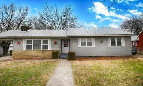 608 S College Avenue, Tahlequah, OK 74464