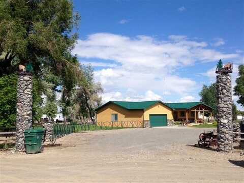 940 Lane 11 1/2, Powell, WY 82435