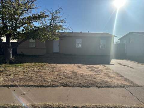 3801 Gaston Ave., Midland, TX 79703