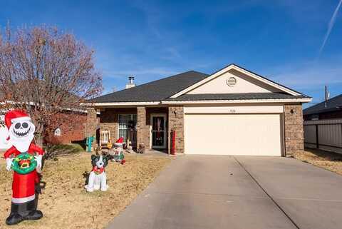 704 NW 8th Place, Andrews, TX 79714