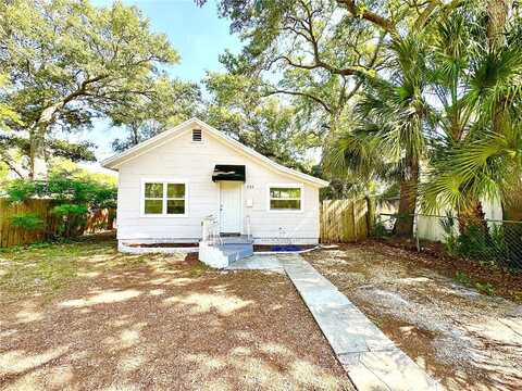 26Th, SAINT PETERSBURG, FL 33705