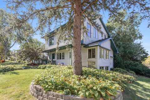 Eustis, SAINT PAUL, MN 55104