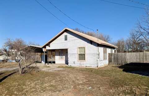 118 N Louisiana Avenue, Mangum, OK 73554