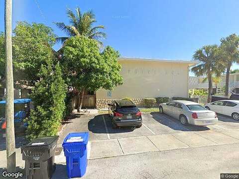 Poinciana, LAUDERDALE BY THE SEA, FL 33308